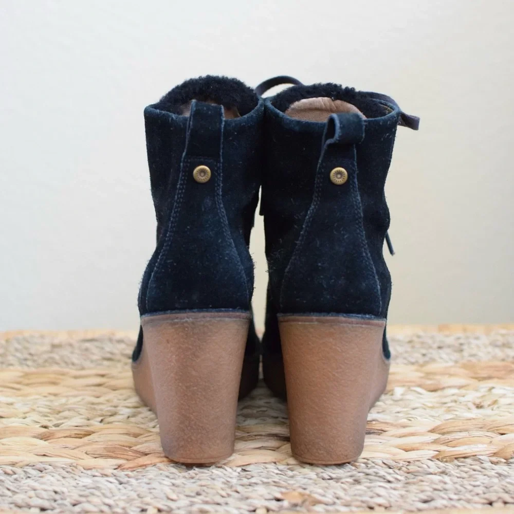 UGG Kiernan Wedge Lace-Up Ankle Boots Black Suede Sheepskin - Picture 6 of 7